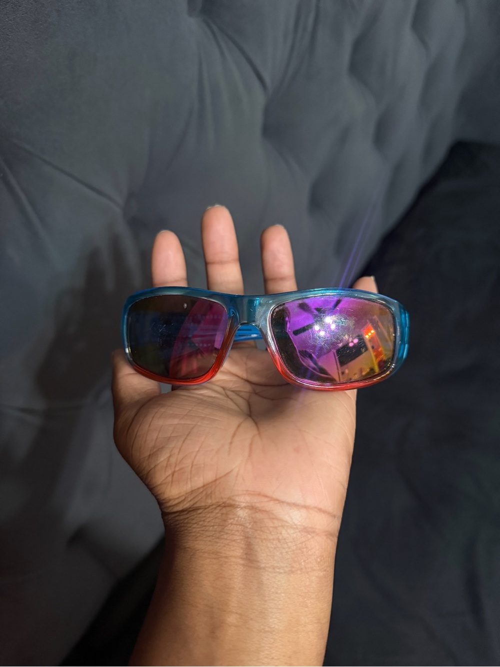 Sonic Colorblock Mirrored Sunglasses - Blue & Red Frames